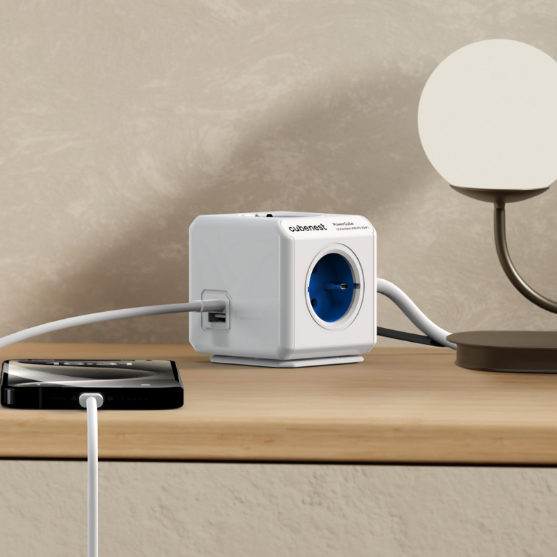 Cubenest PowerCube Extended USB A+C PD 20 W 1,5 m Type E blue