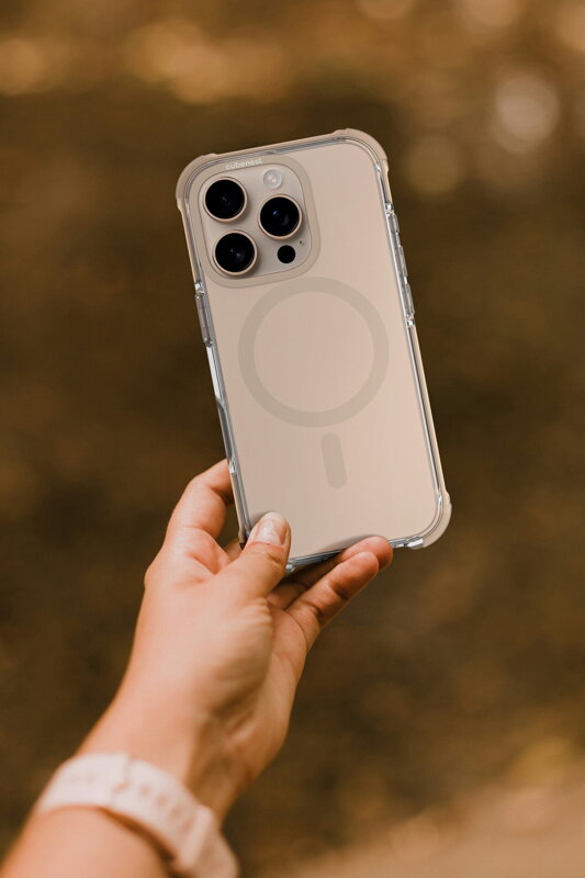 Cubenest iPhone 16 Pro Case MagPro Strong Guard gold
