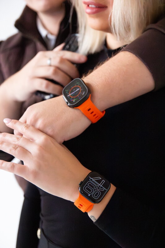 Apple Watch Premium Sports Band Orange