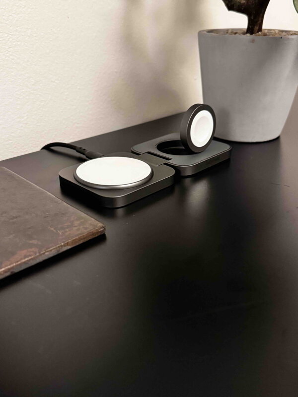 Cubenest 2in1 Foldable Magnetic Wireless Charger S211